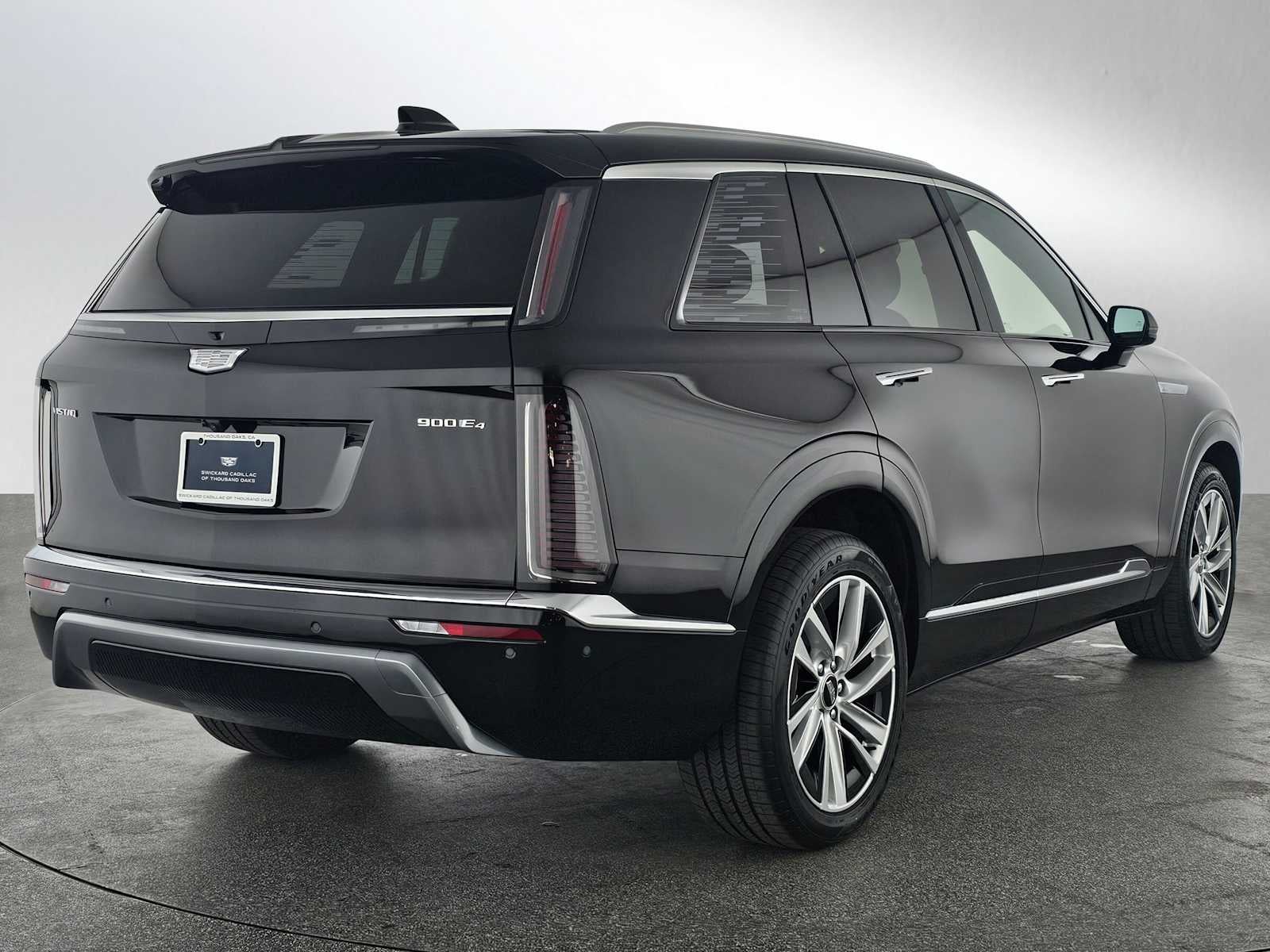 2026 Cadillac VISTIQ Luxury