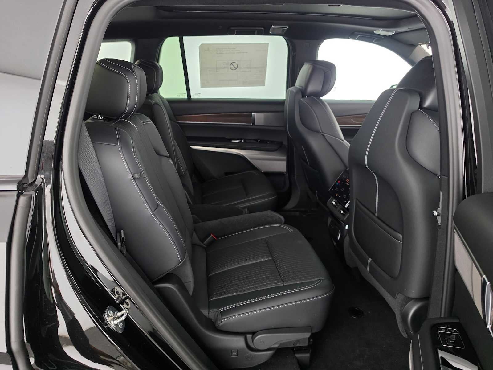 2027 Cadillac VISTIQ Luxury