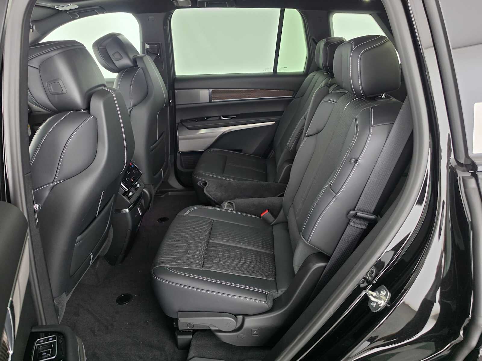 2027 Cadillac VISTIQ Luxury