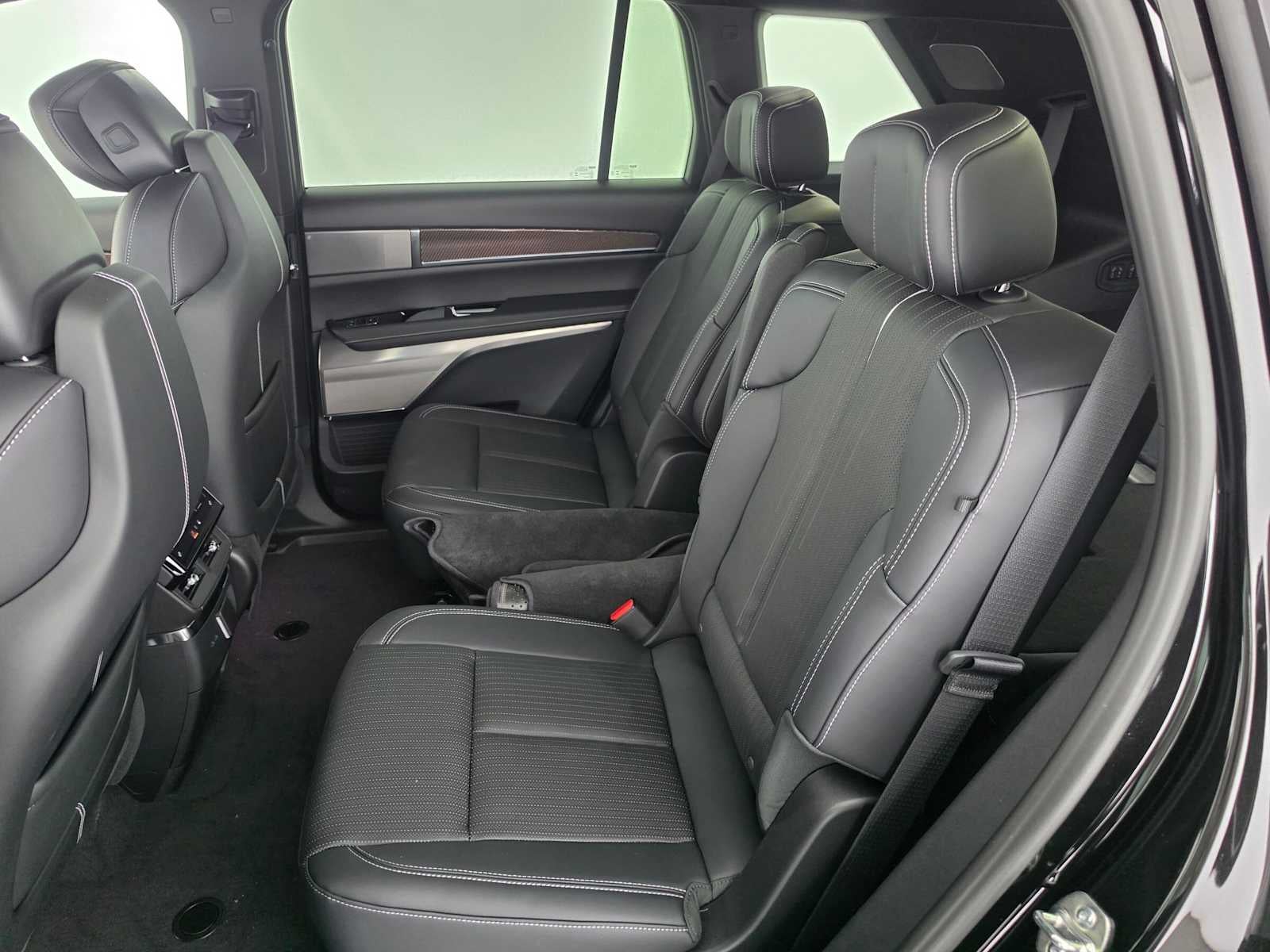 2027 Cadillac VISTIQ Luxury