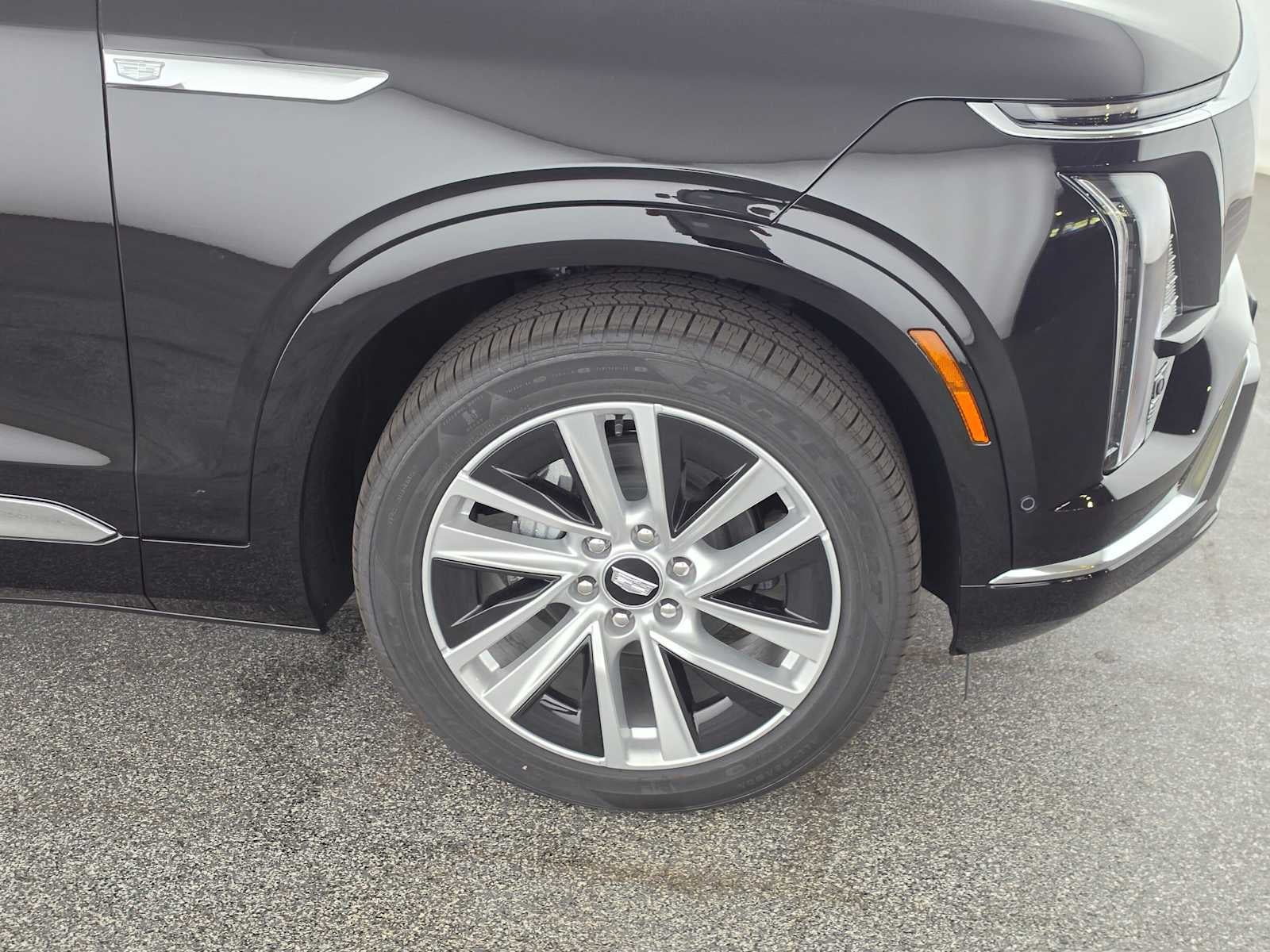 2027 Cadillac VISTIQ Luxury