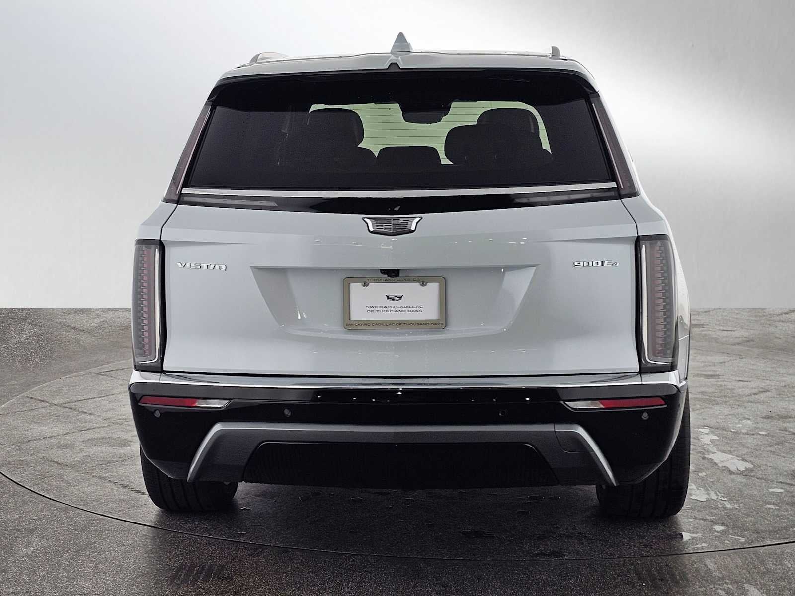 2026 Cadillac VISTIQ Luxury