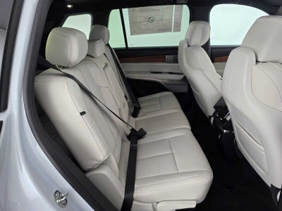 2027 Cadillac VISTIQ Luxury