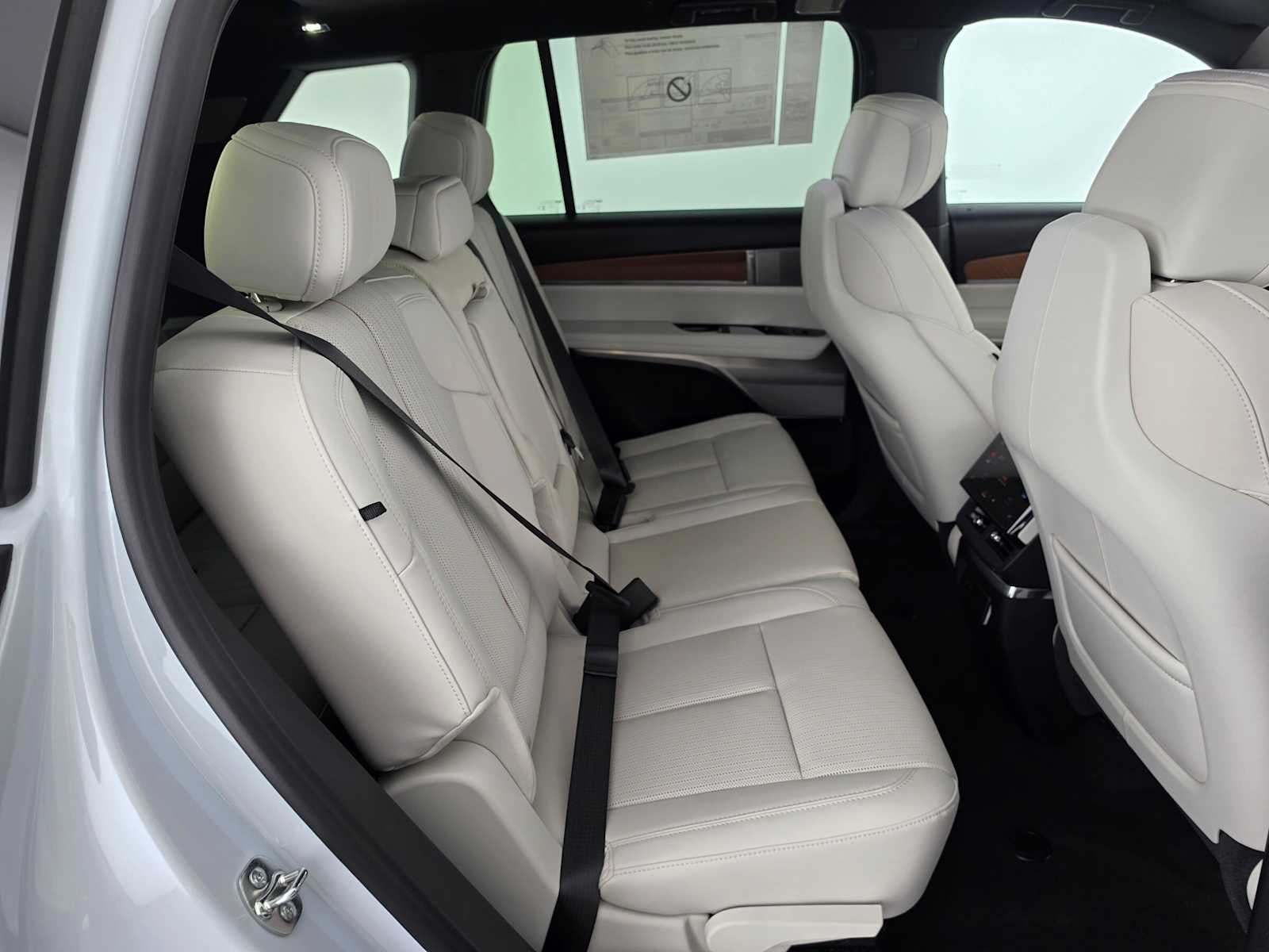 2027 Cadillac VISTIQ Luxury