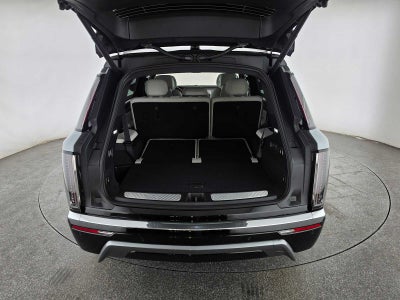 2027 Cadillac VISTIQ Luxury