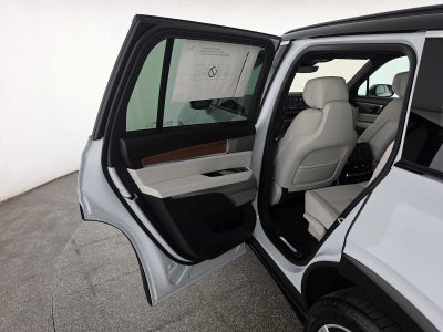 2027 Cadillac VISTIQ Luxury