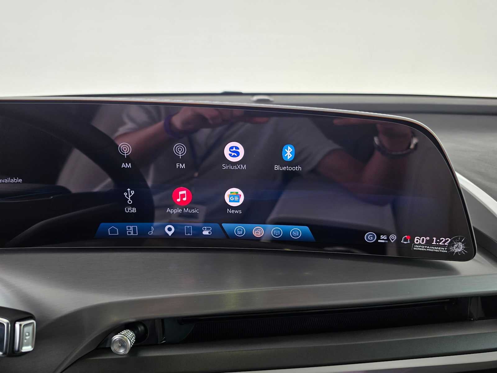 2027 Cadillac VISTIQ Luxury