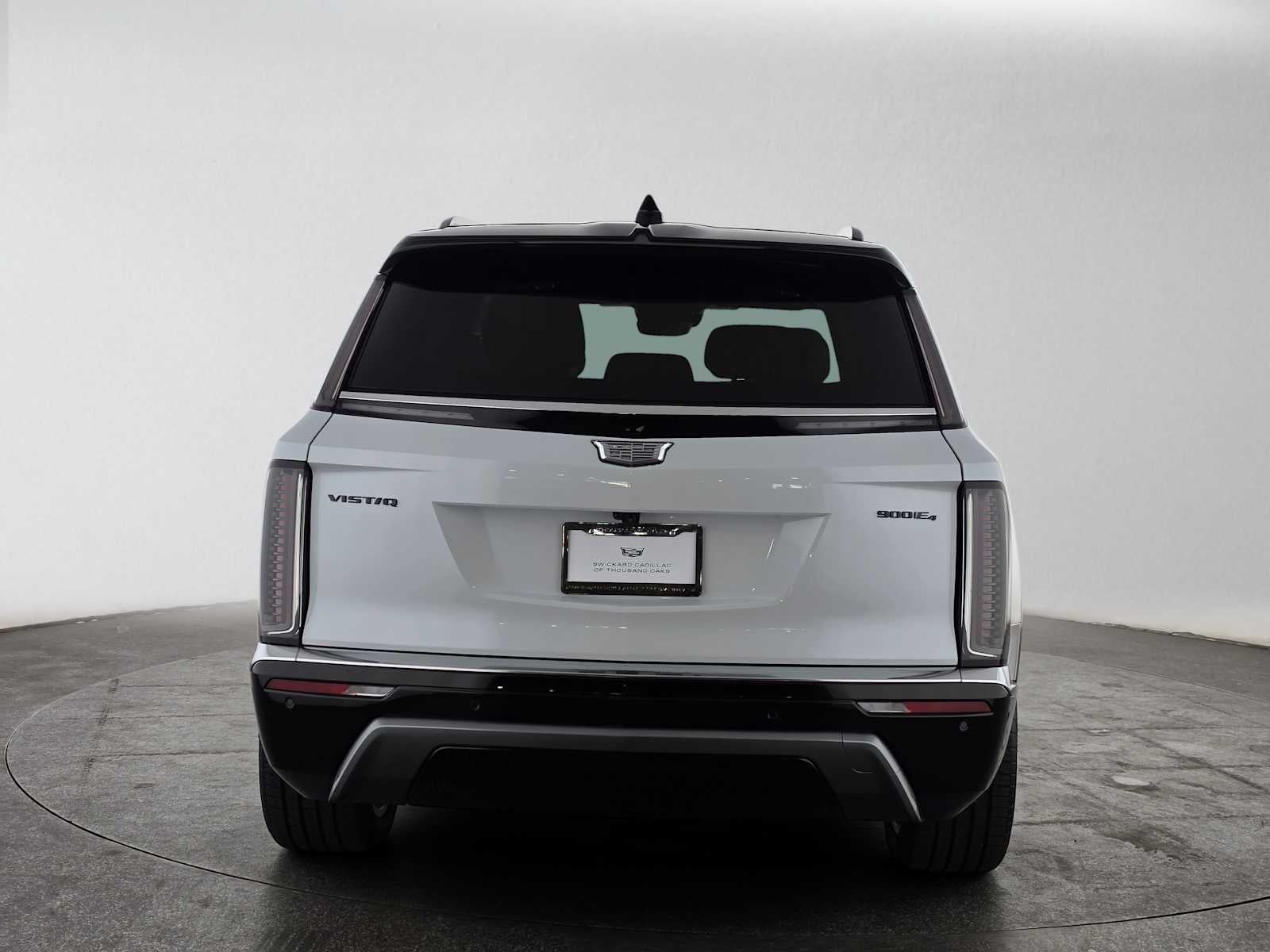 2027 Cadillac VISTIQ Luxury