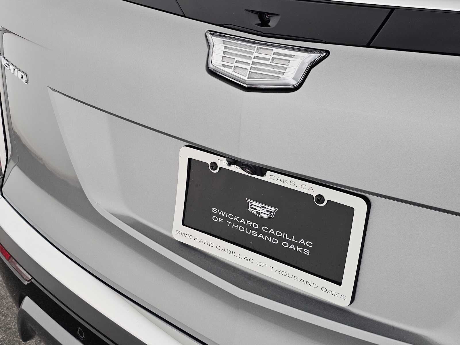 2026 Cadillac VISTIQ Luxury