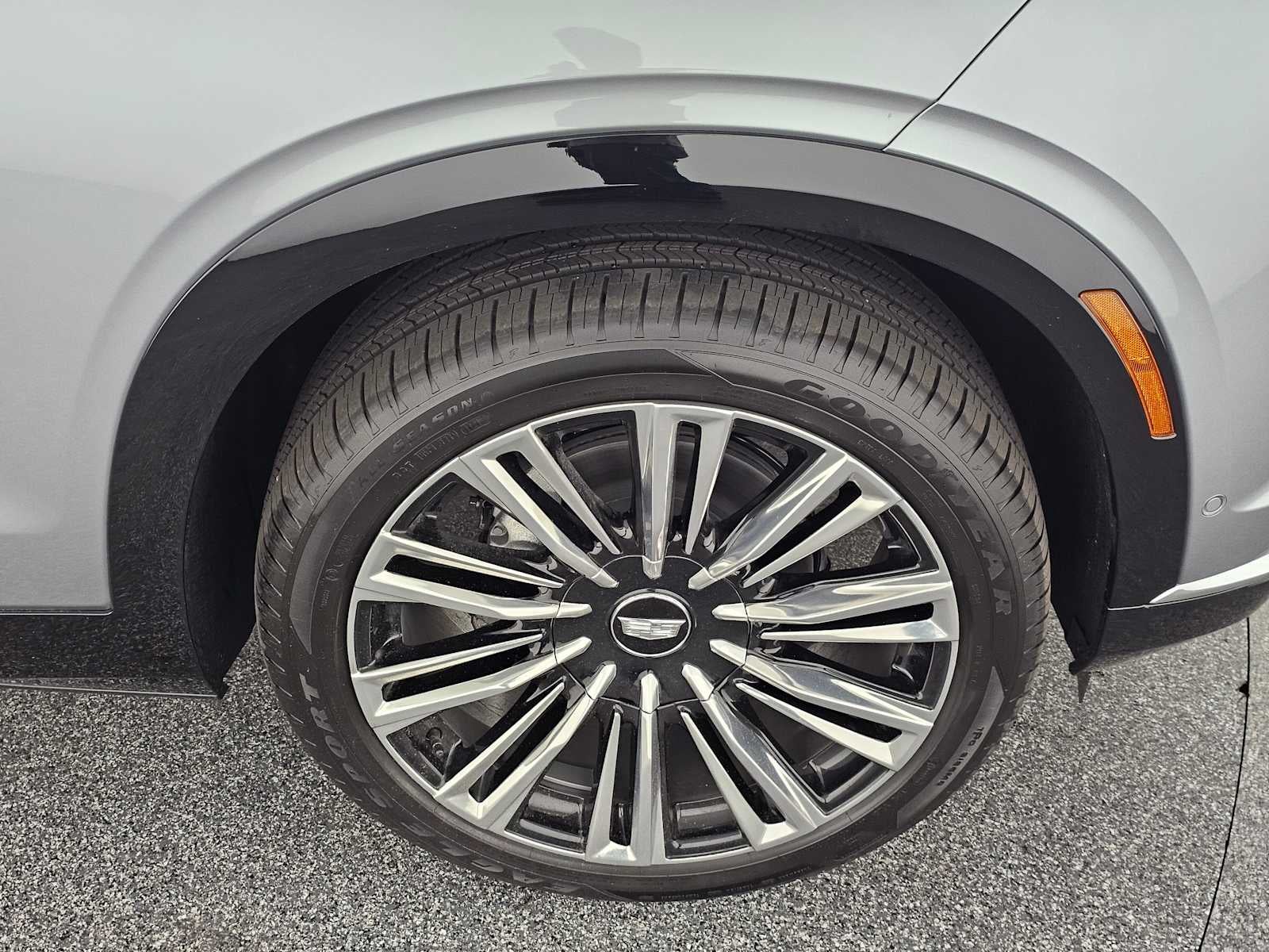 2026 Cadillac VISTIQ Premium Luxury