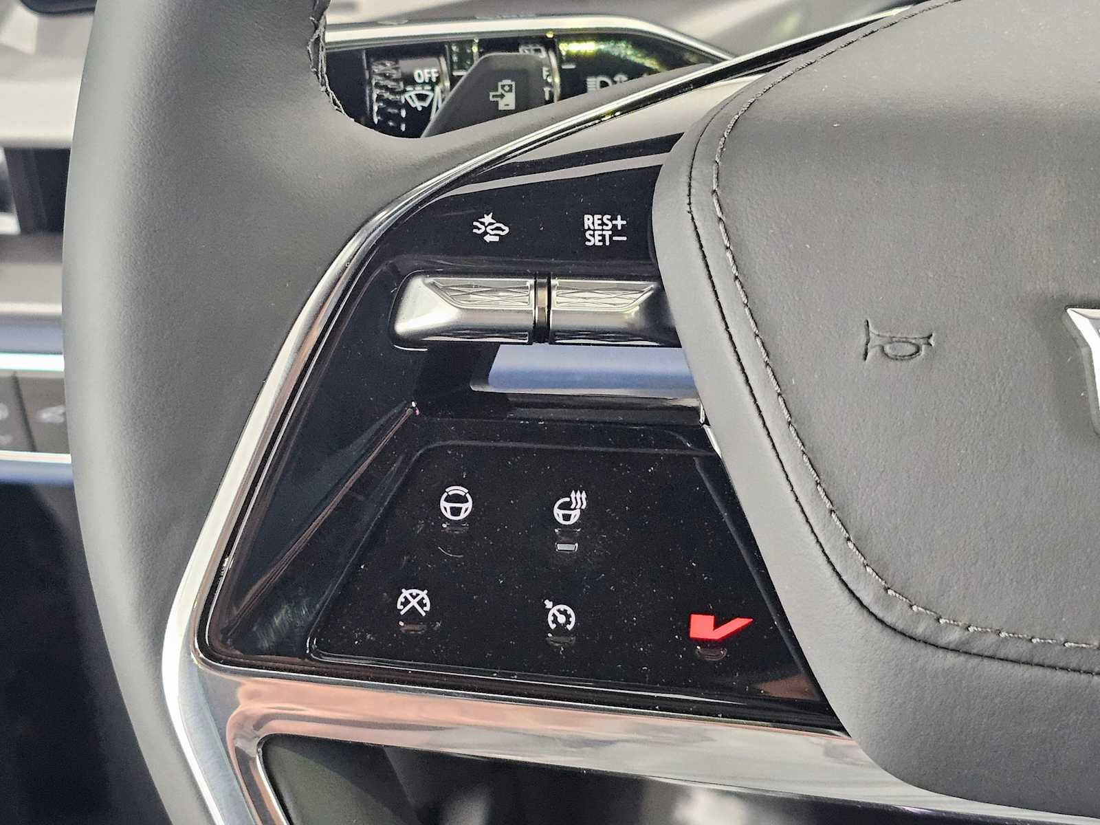 2026 Cadillac VISTIQ Premium Luxury