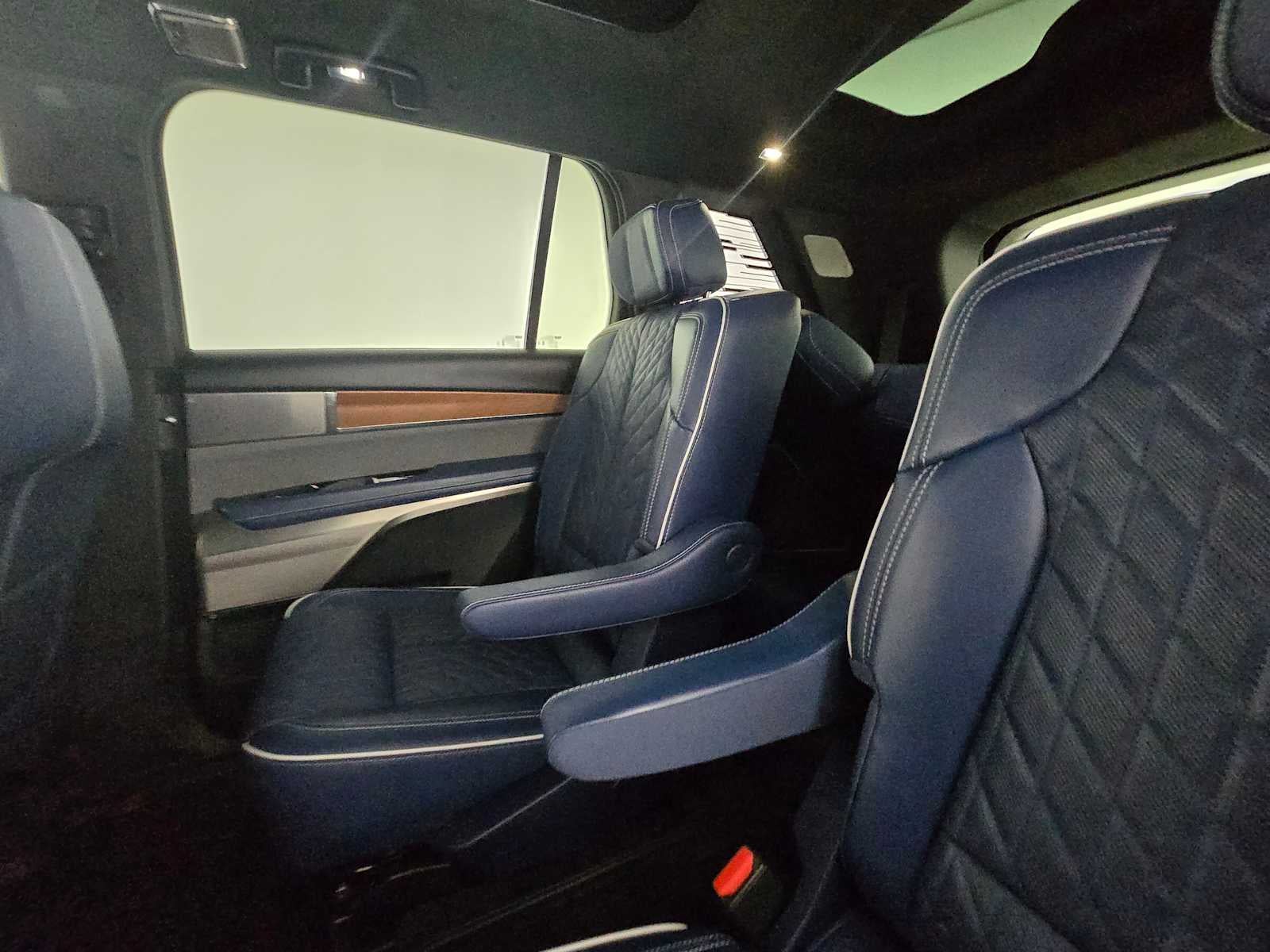 2026 Cadillac VISTIQ Premium Luxury