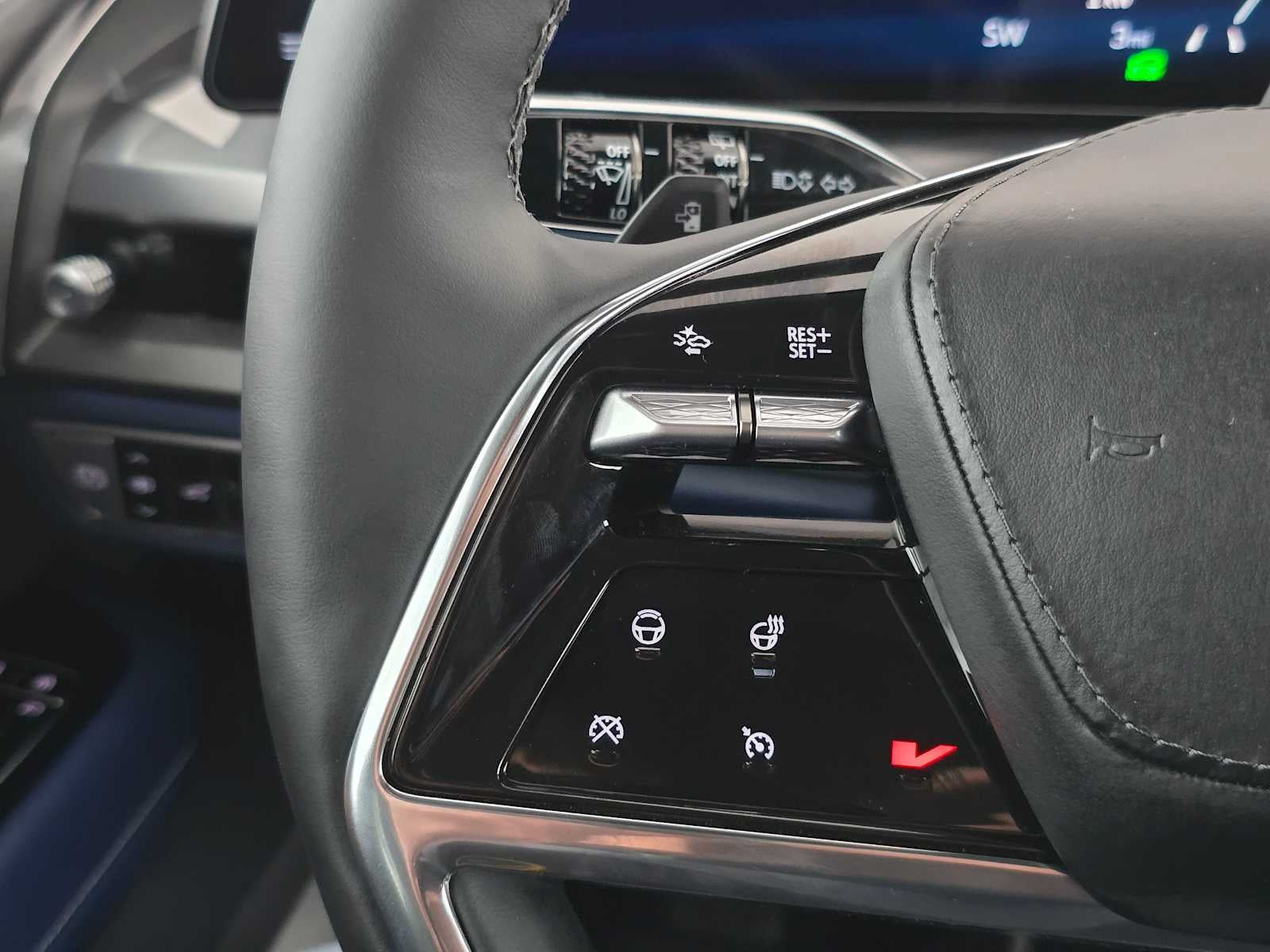 2026 Cadillac VISTIQ Premium Luxury