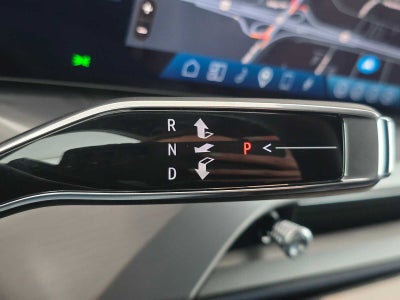 2026 Cadillac VISTIQ Premium Luxury