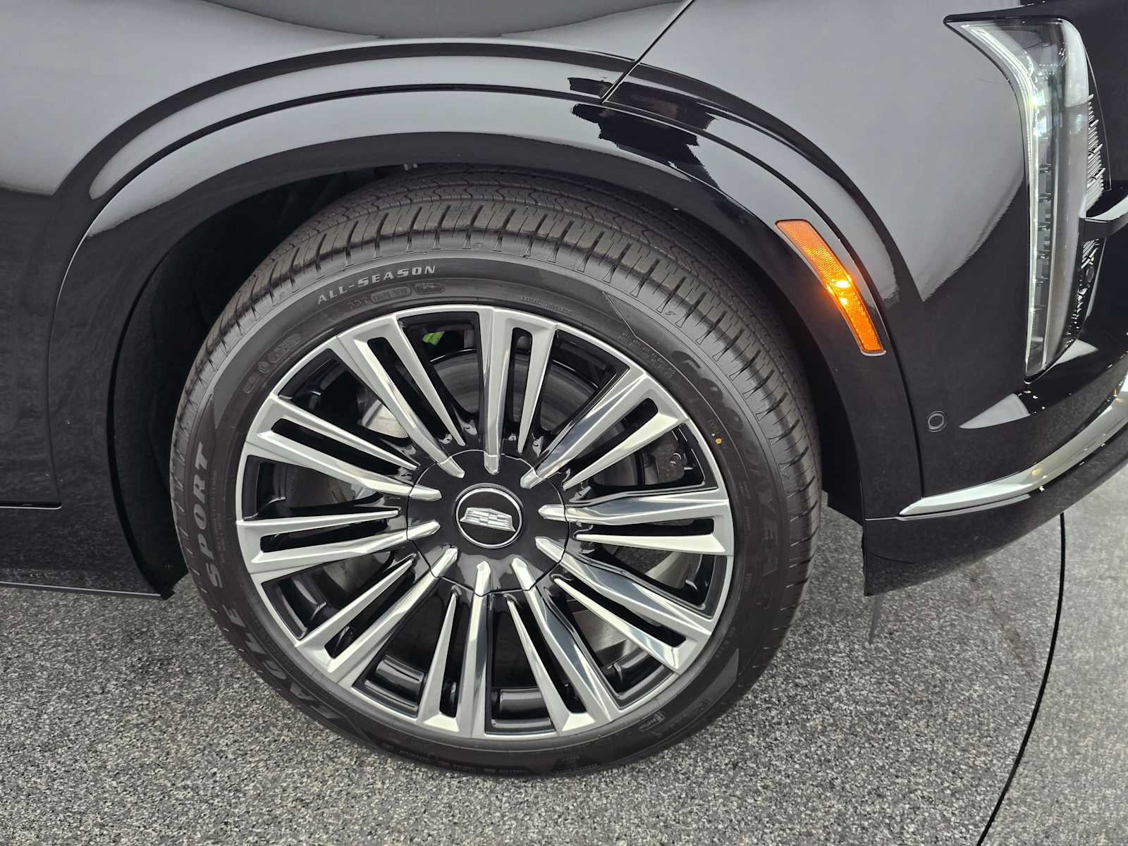 2026 Cadillac VISTIQ Premium Luxury