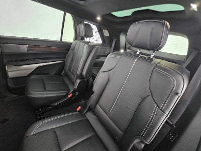 2026 Cadillac VISTIQ Sport