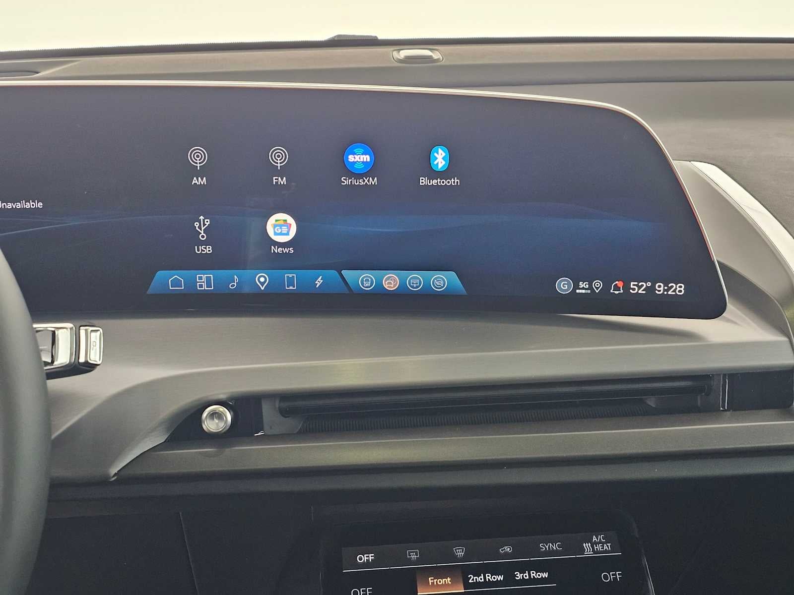 2026 Cadillac VISTIQ Sport