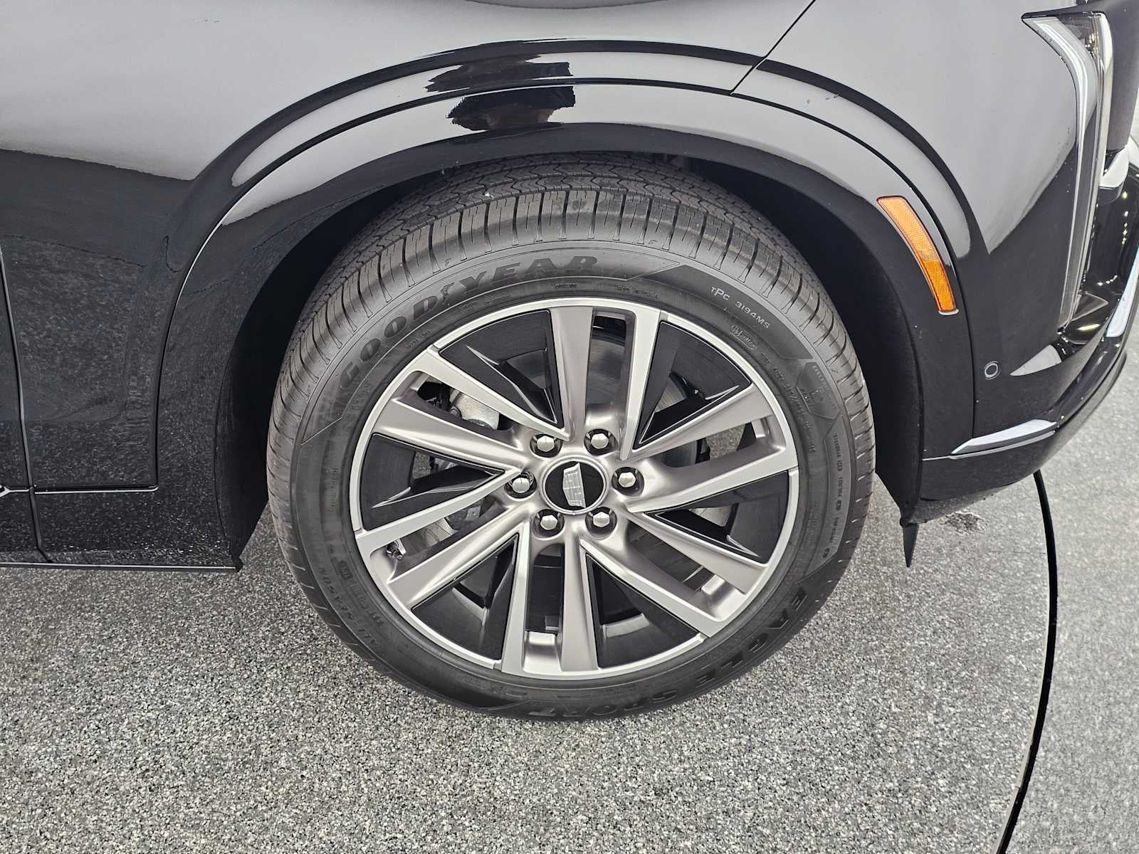 2026 Cadillac VISTIQ Sport