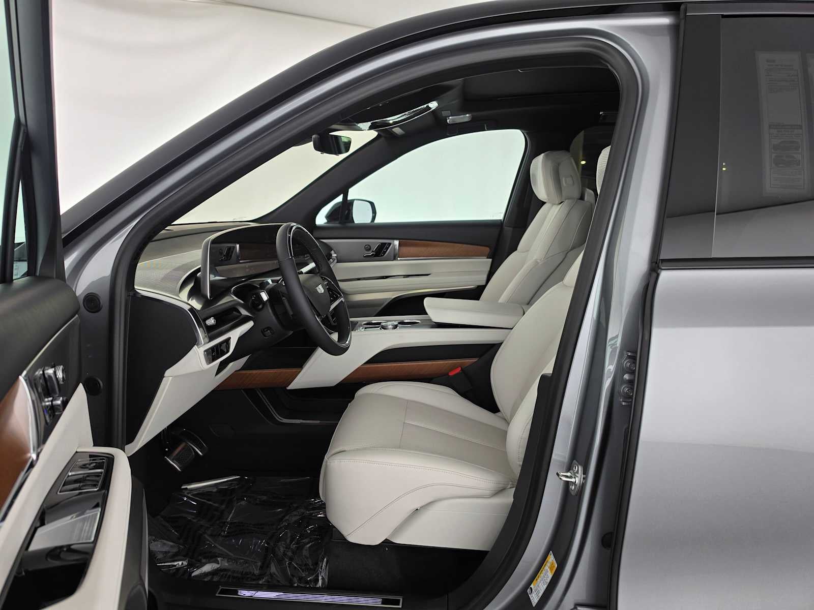 2027 Cadillac VISTIQ Sport
