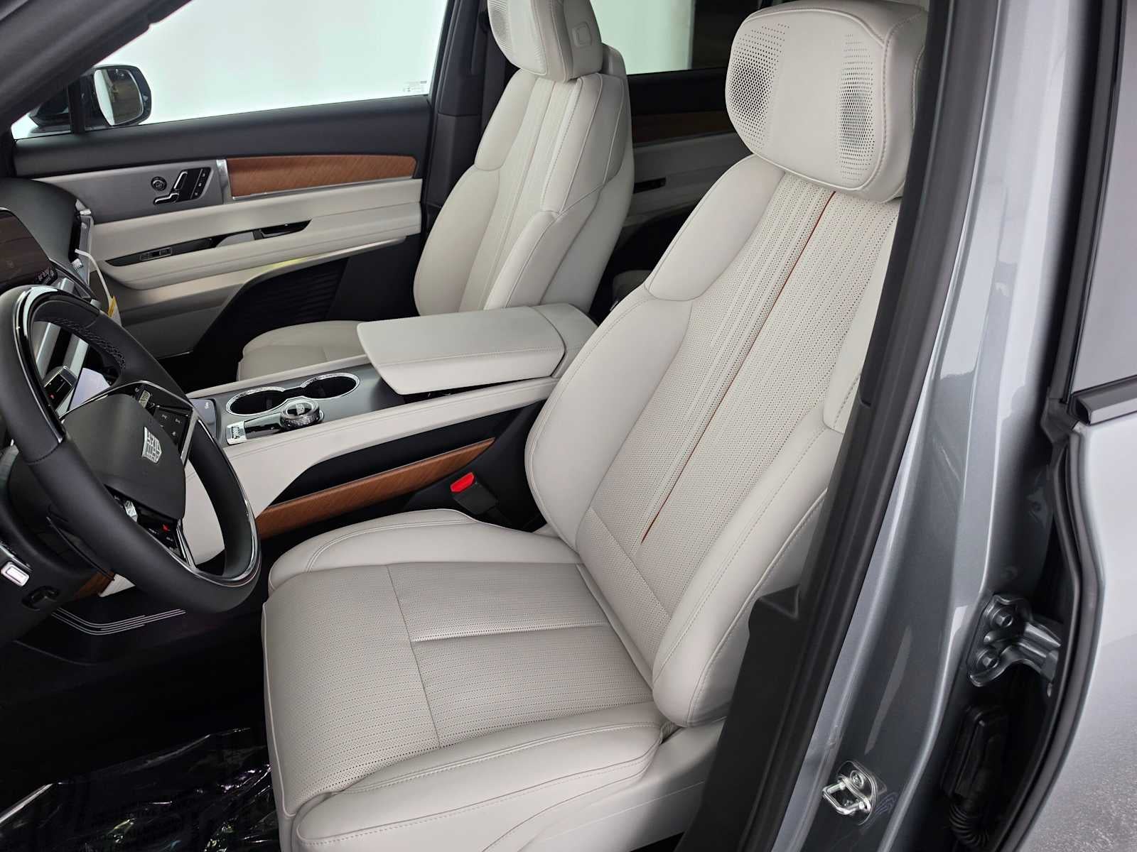 2027 Cadillac VISTIQ Sport