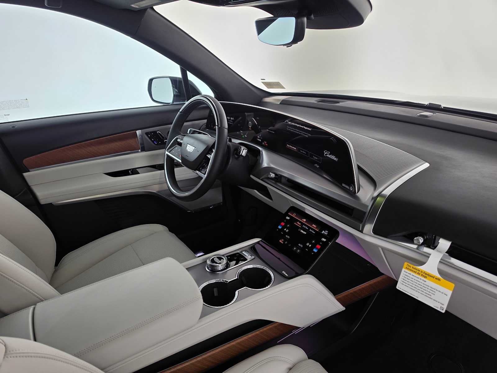 2027 Cadillac VISTIQ Sport