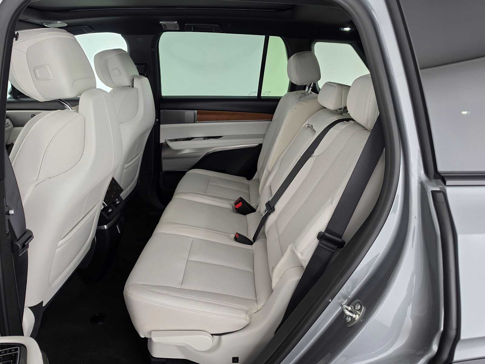2027 Cadillac VISTIQ Sport