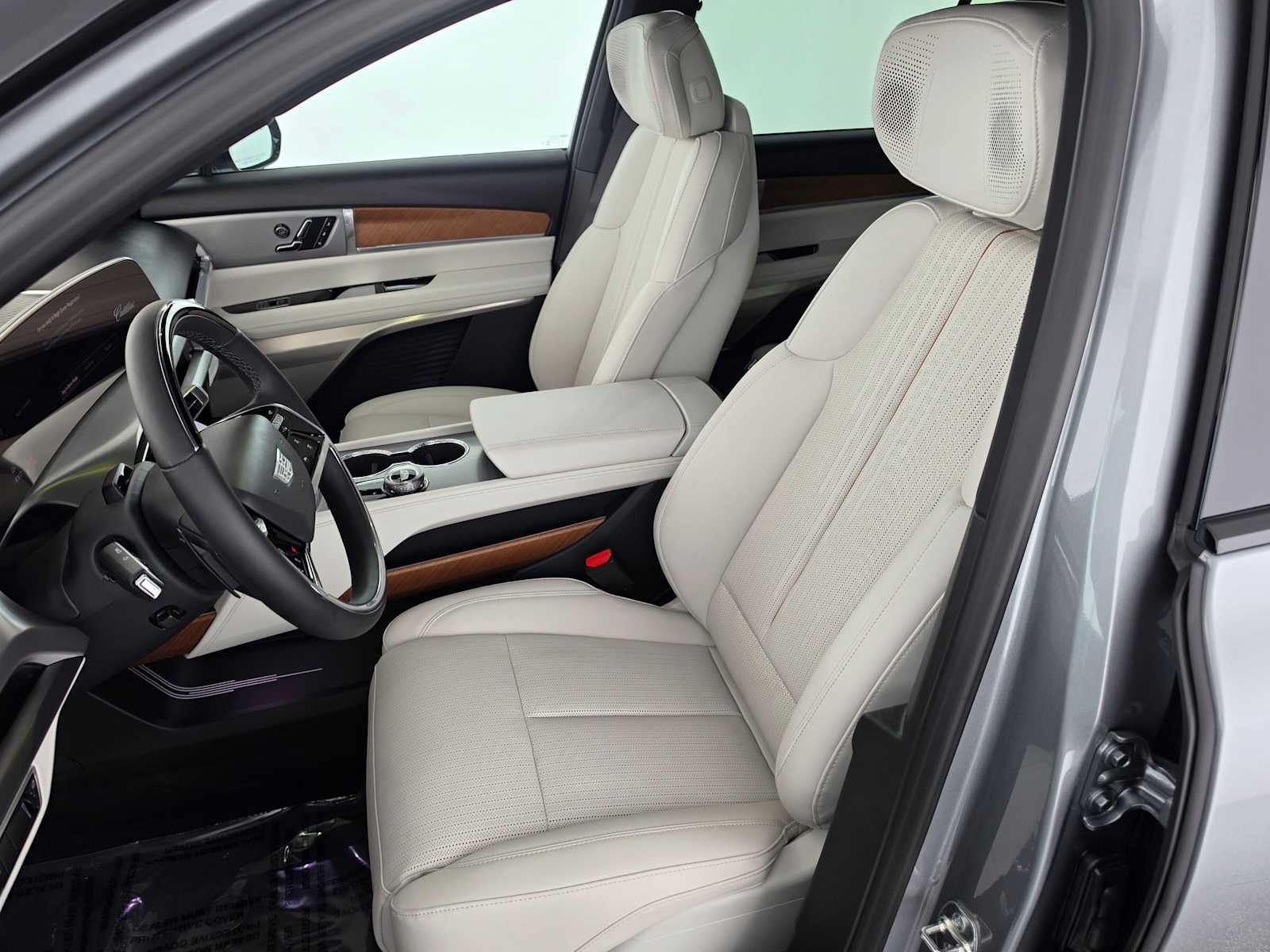 2027 Cadillac VISTIQ Sport