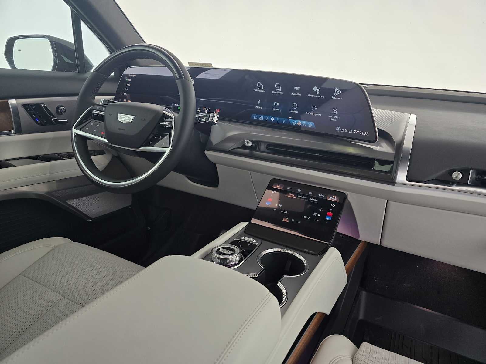 2026 Cadillac VISTIQ Sport