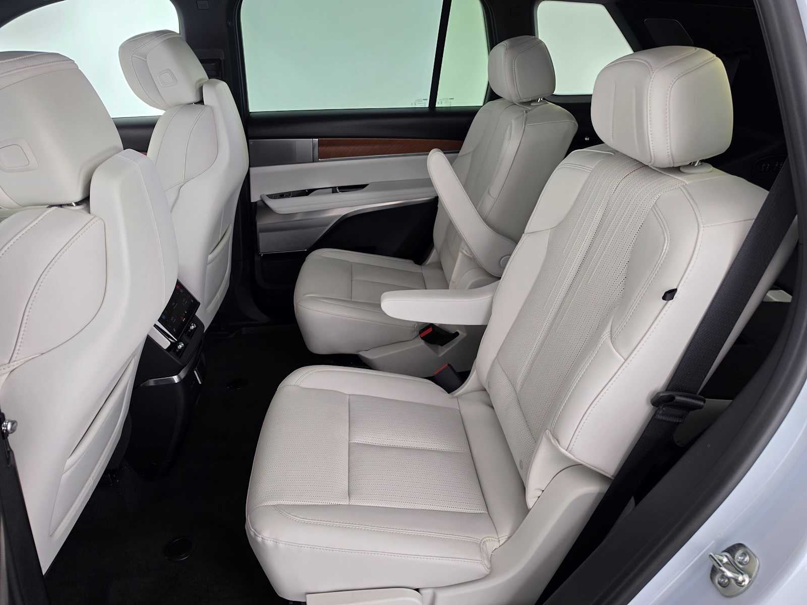 2027 Cadillac VISTIQ Sport
