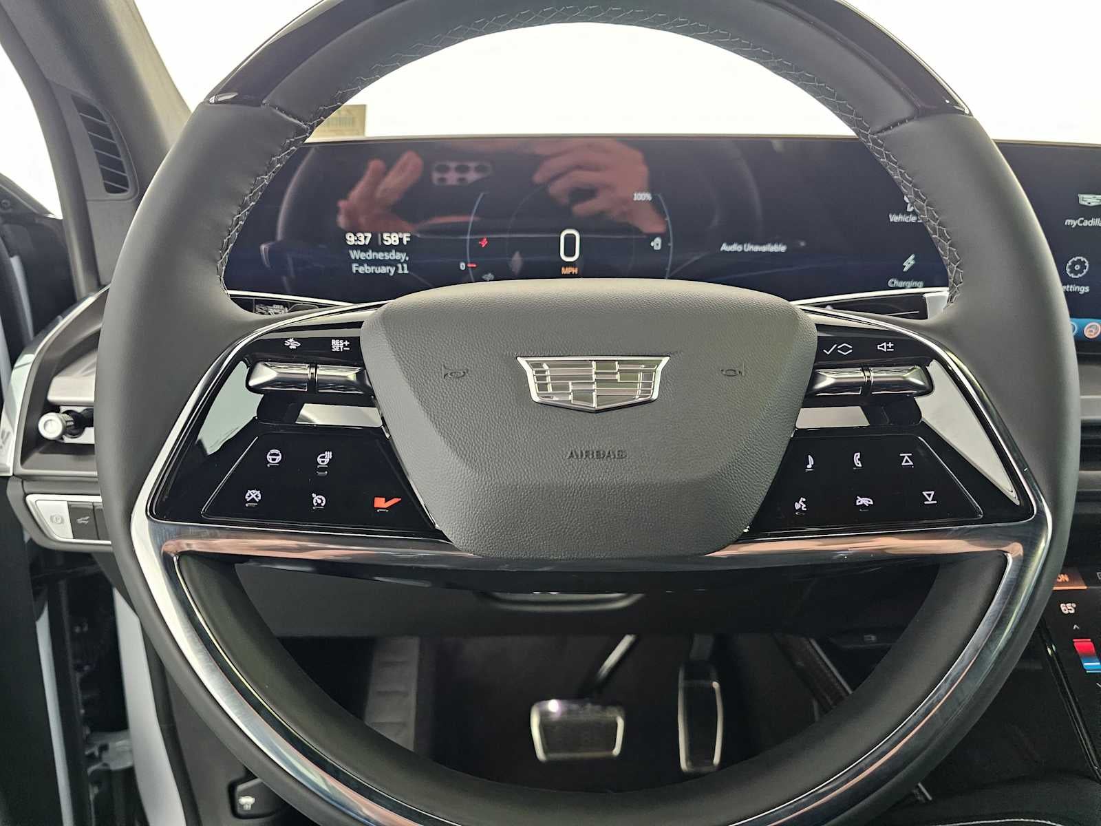 2026 Cadillac VISTIQ Sport