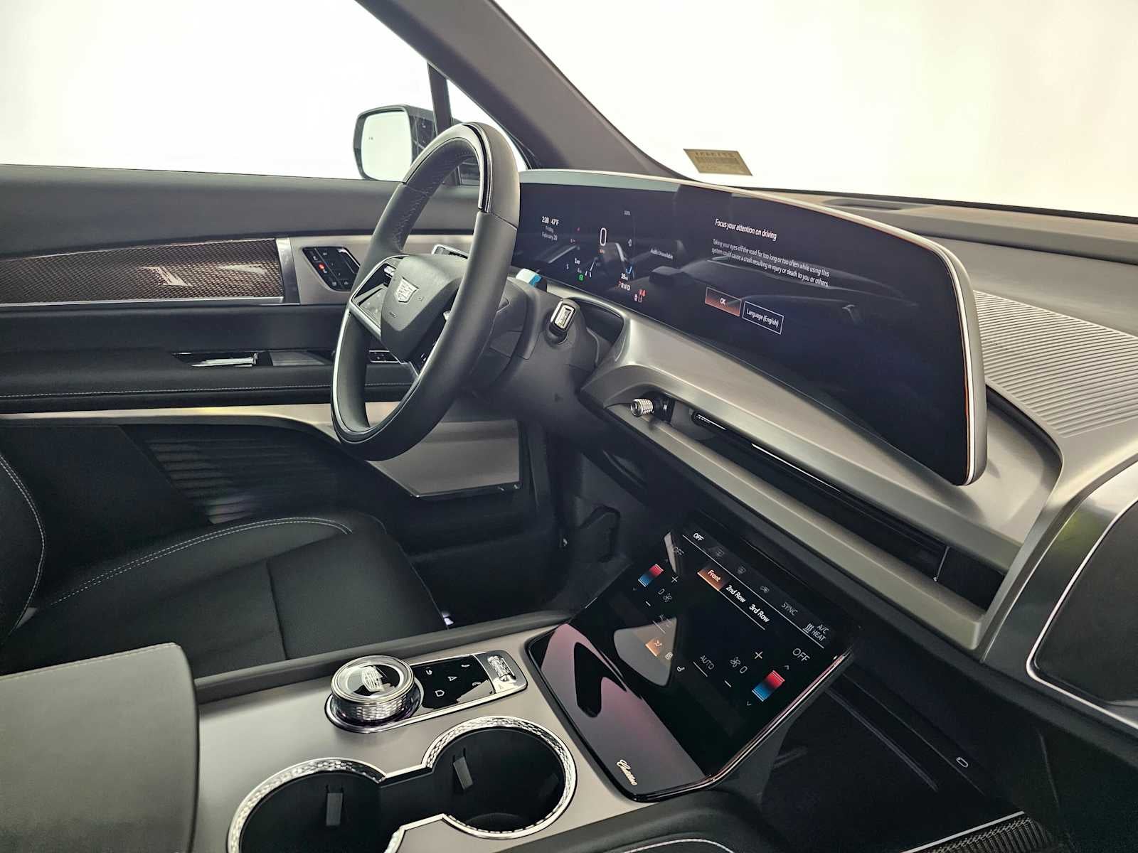 2026 Cadillac VISTIQ Sport