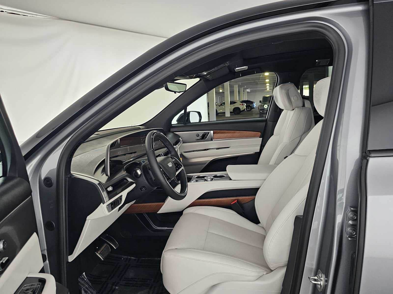 2027 Cadillac VISTIQ Sport