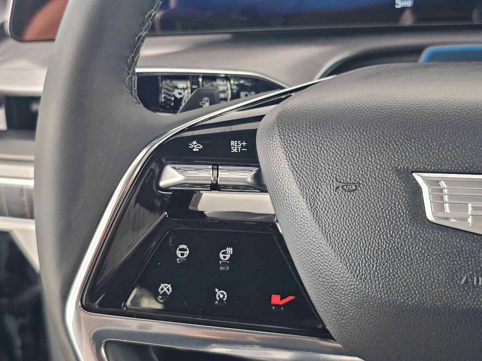 2027 Cadillac VISTIQ Sport