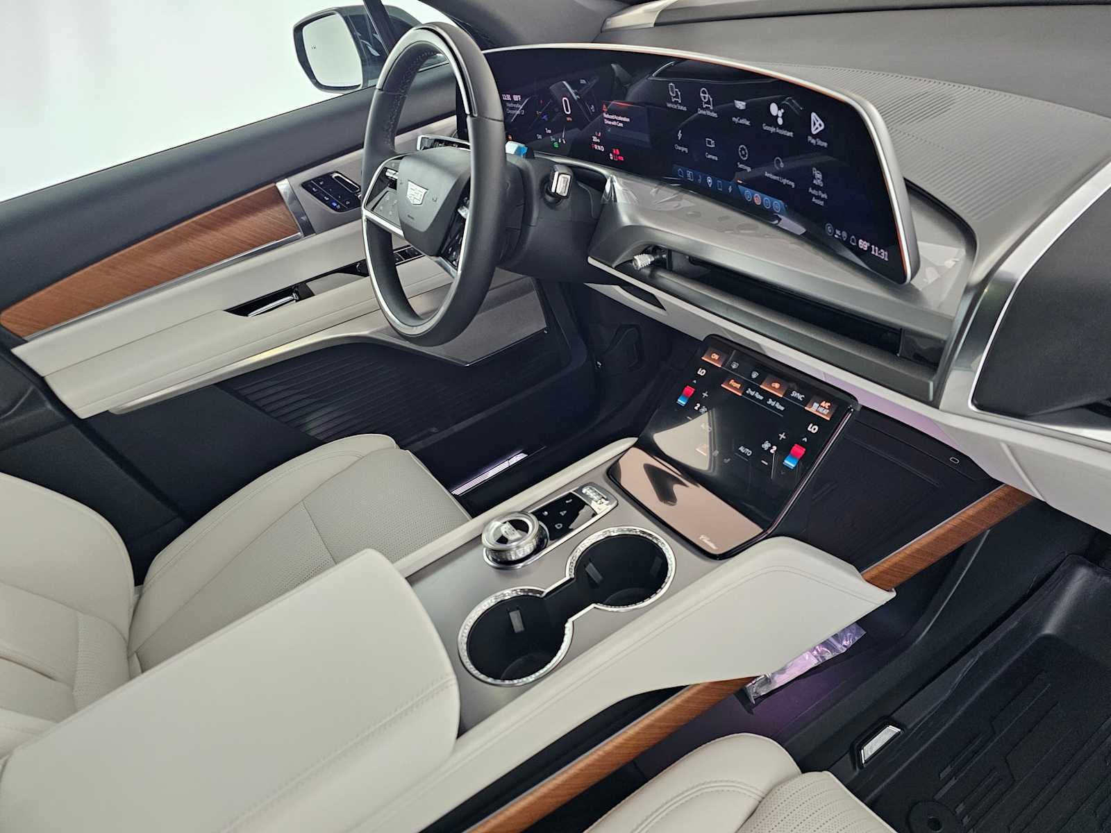 2026 Cadillac VISTIQ Sport