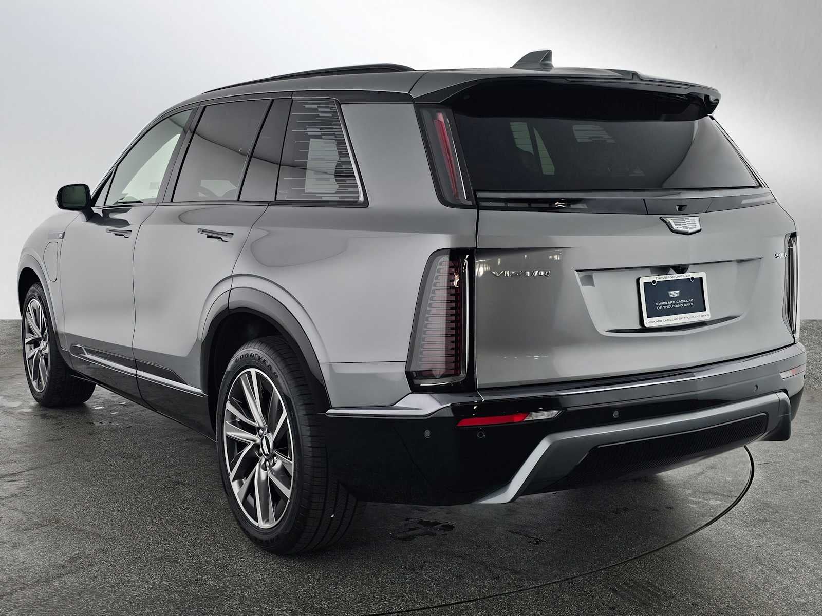 2026 Cadillac VISTIQ Sport