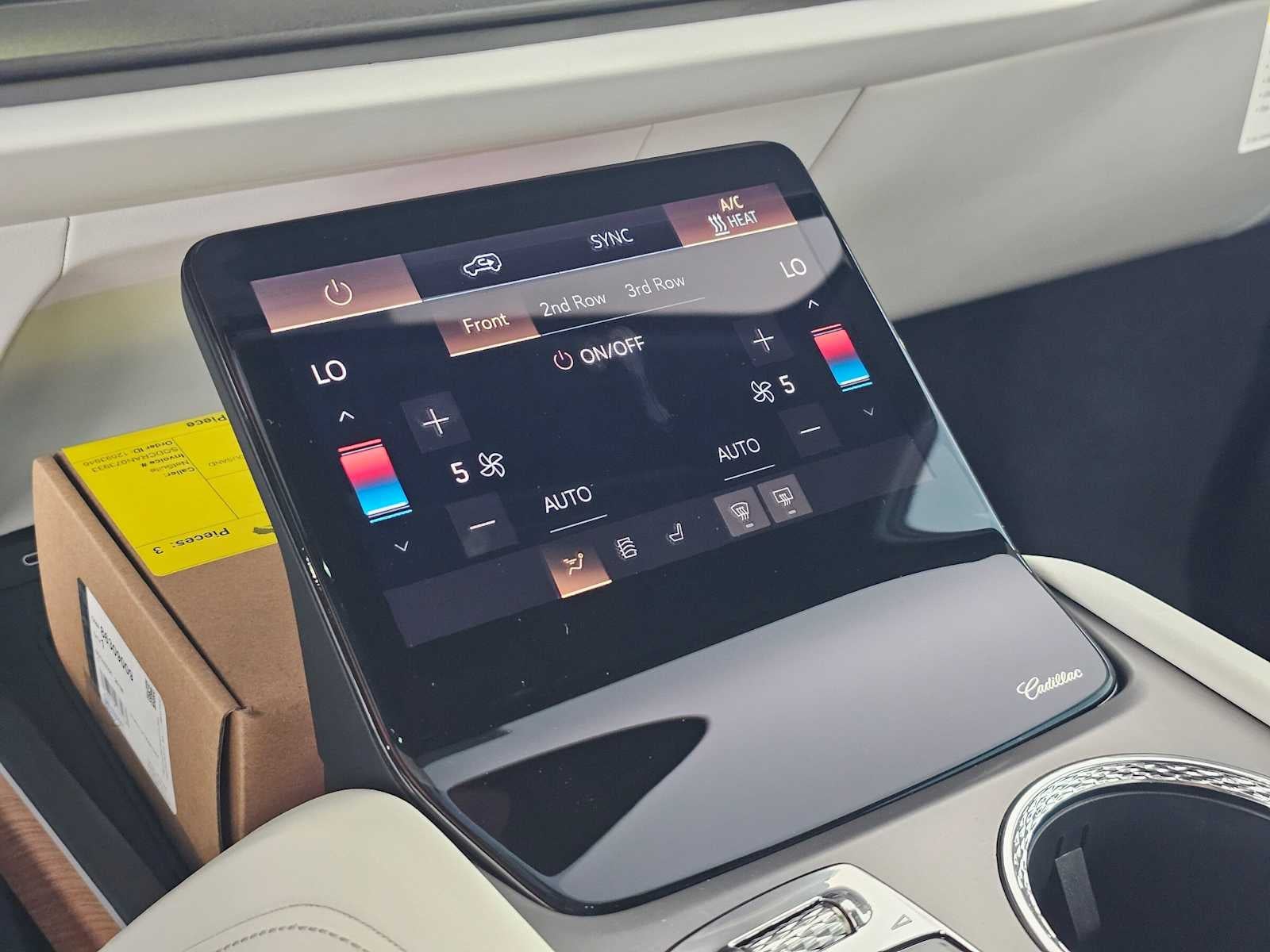 2027 Cadillac VISTIQ Sport