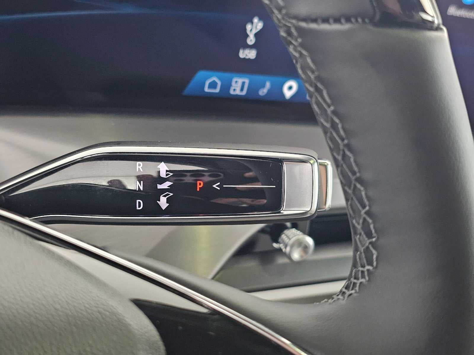 2027 Cadillac VISTIQ Sport