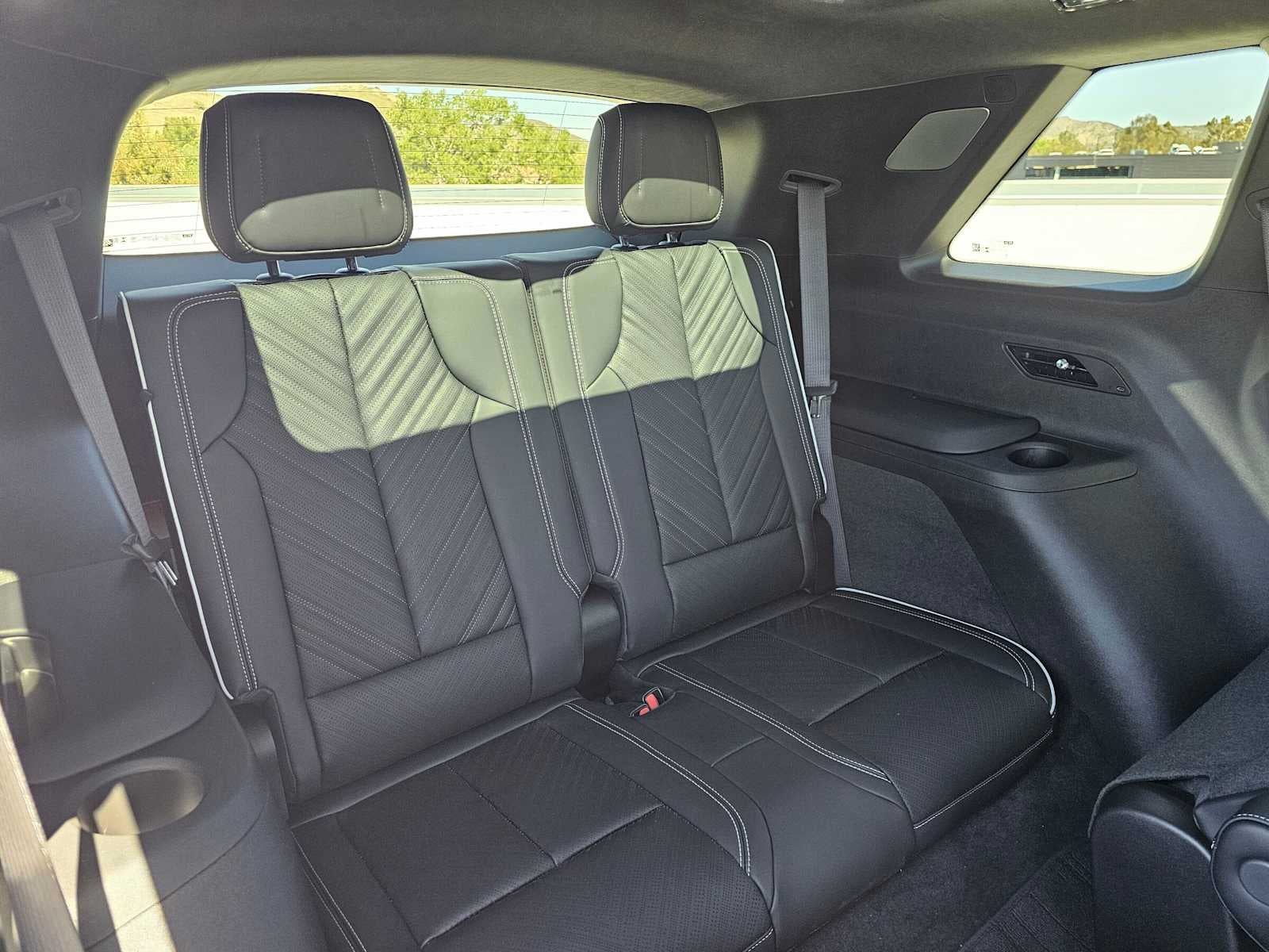 2027 Cadillac VISTIQ Platinum