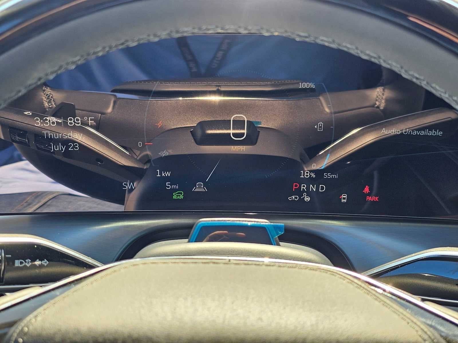 2027 Cadillac VISTIQ Platinum