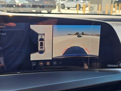 2027 Cadillac VISTIQ Platinum
