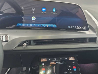 2026 Cadillac VISTIQ Platinum