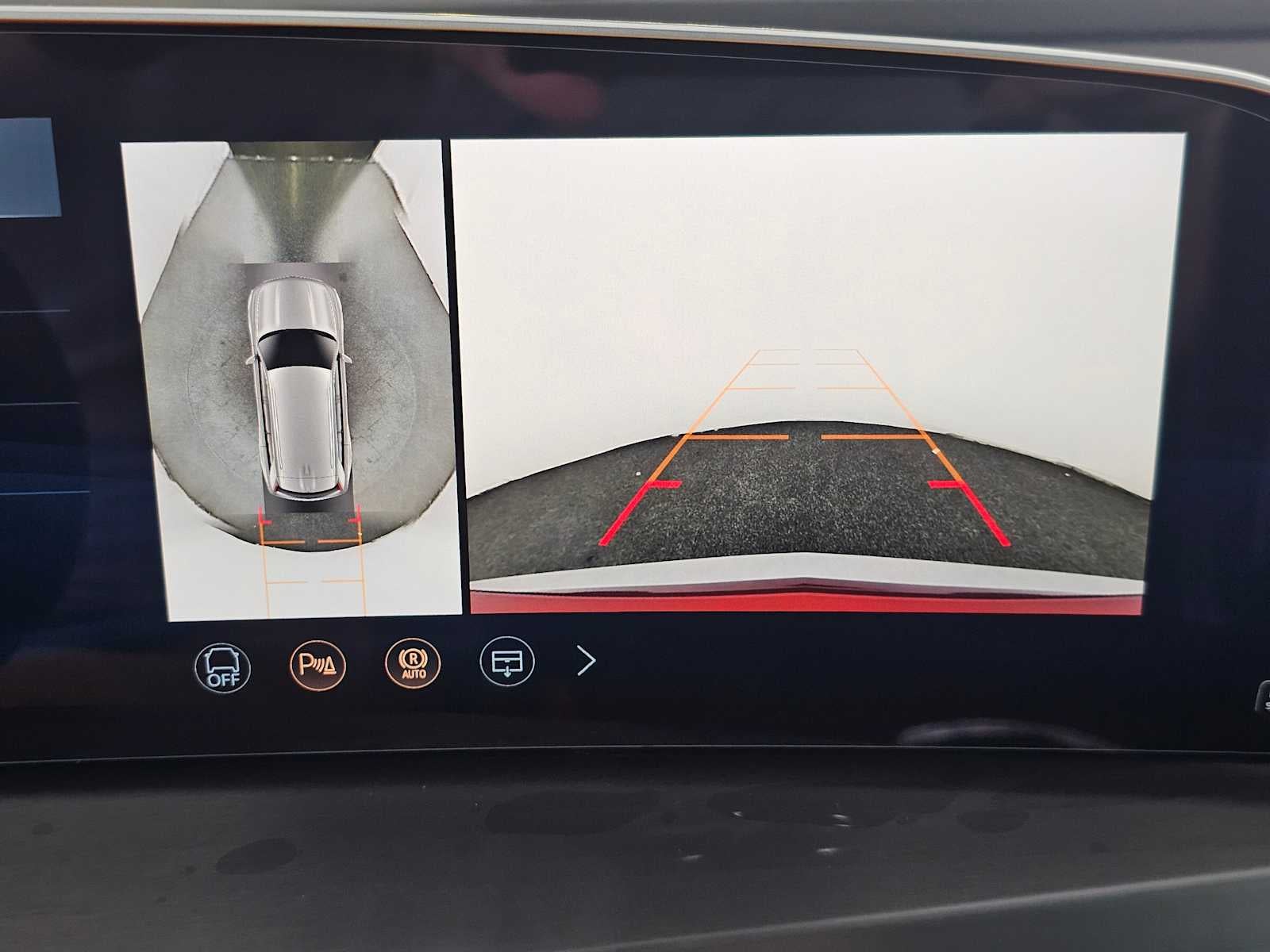 2026 Cadillac VISTIQ Platinum