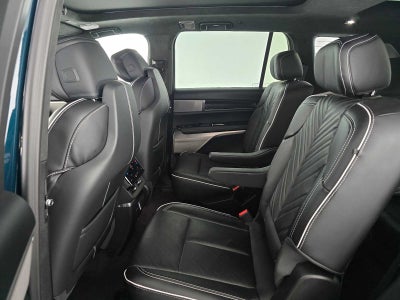 2026 Cadillac VISTIQ Platinum