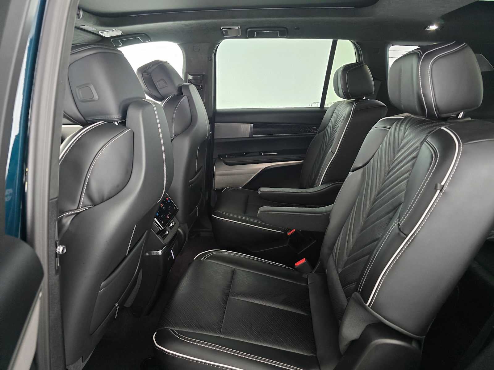 2026 Cadillac VISTIQ Platinum