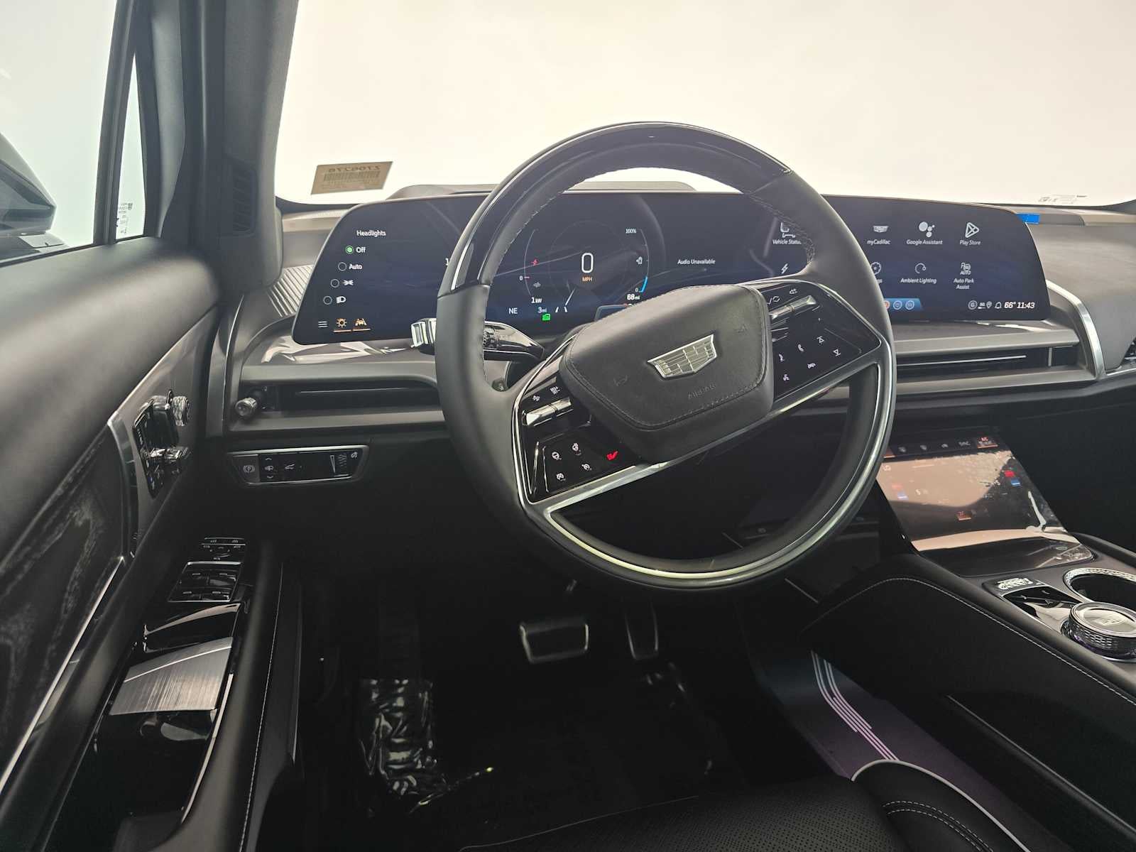 2026 Cadillac VISTIQ Platinum