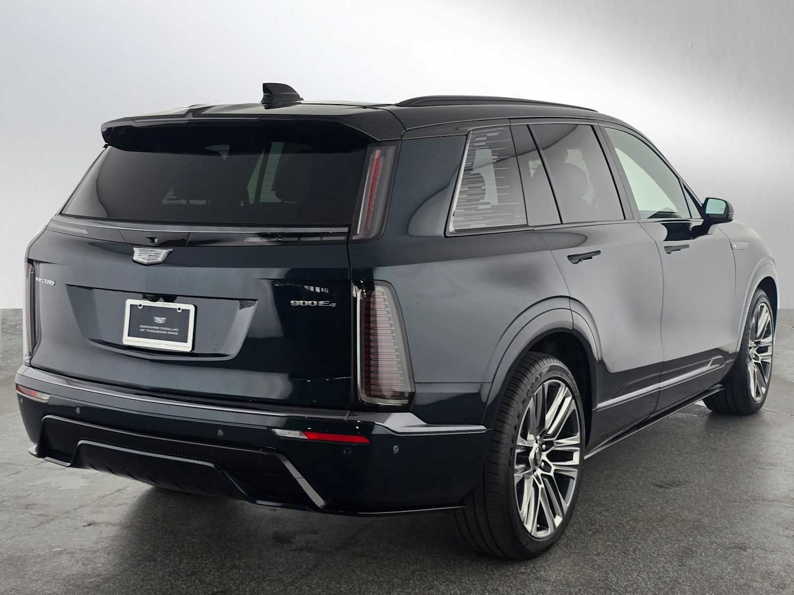 2026 Cadillac VISTIQ Platinum