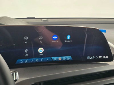 2026 Cadillac VISTIQ Platinum