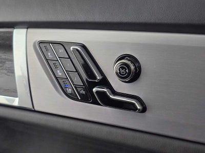 2026 Cadillac VISTIQ Platinum