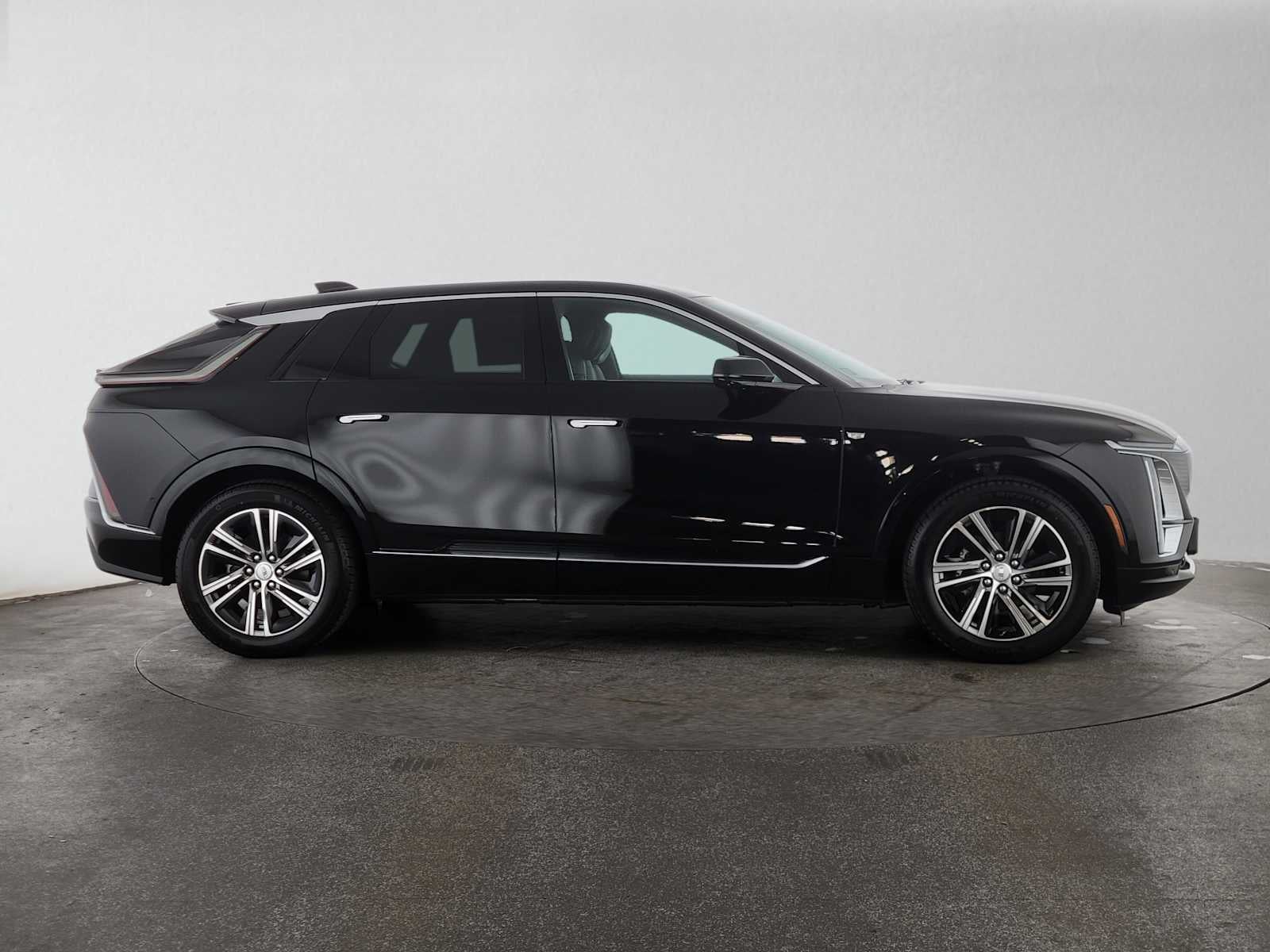 2027 Cadillac LYRIQ Luxury