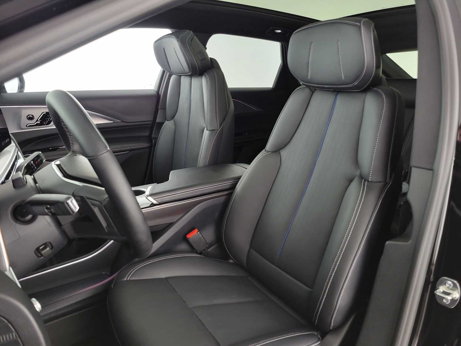 2027 Cadillac LYRIQ Luxury